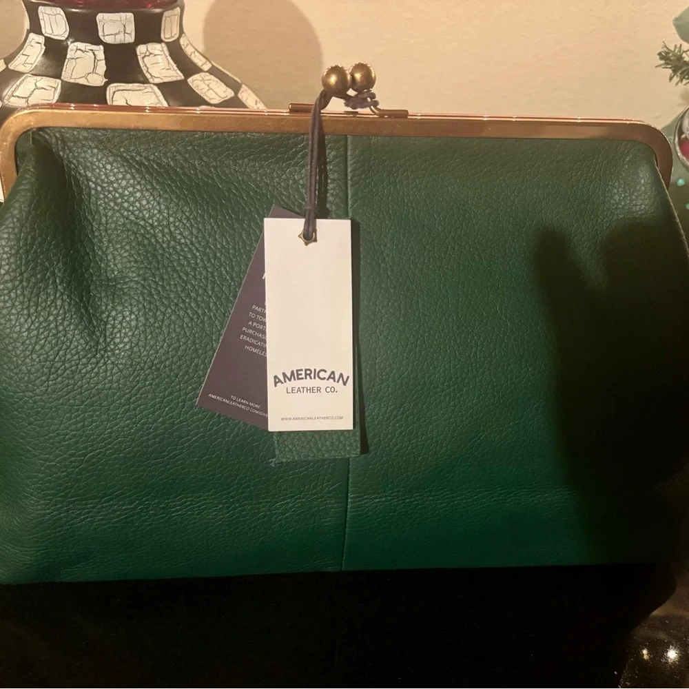 American Leather Co Grace Oversized Clutch NWT - Picture 3 of 14